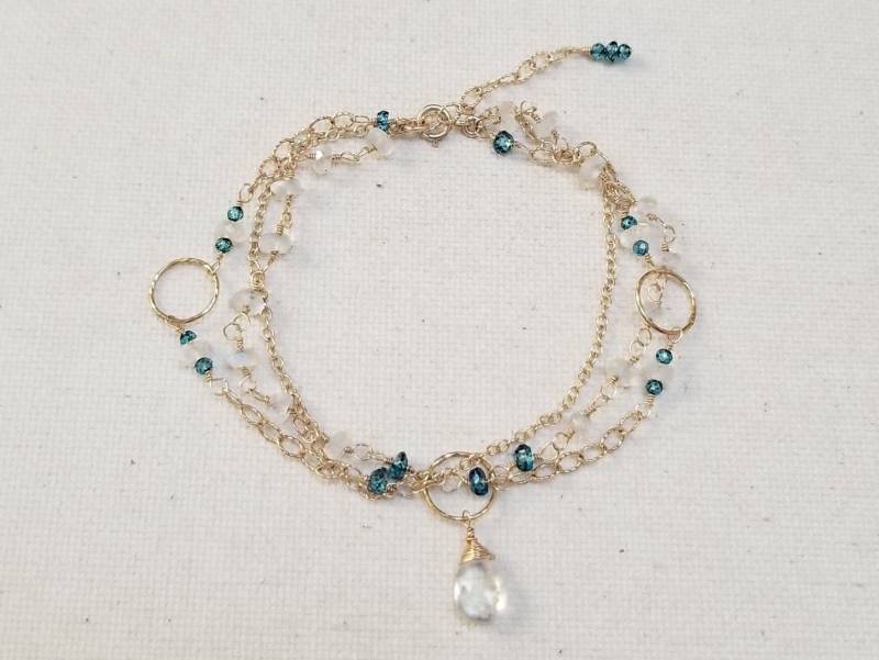 Multi-strand Regenbogen Mondstein & London Blue Edelstein Armband Mit Gold Filled Kette, Türkis Kristall Tennis von StoneLuxxeJewelry