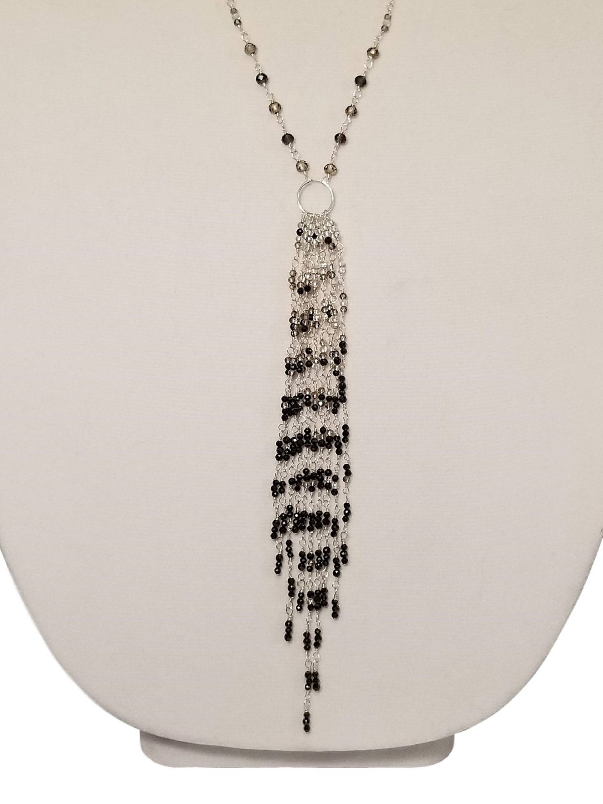 Schwarze Spinell, Weiße Topas & Rauchquarz Quasten Halskette, Schwarz Weiß Quaste Ooak Fransen Edelstein Ombre von StoneLuxxeJewelry