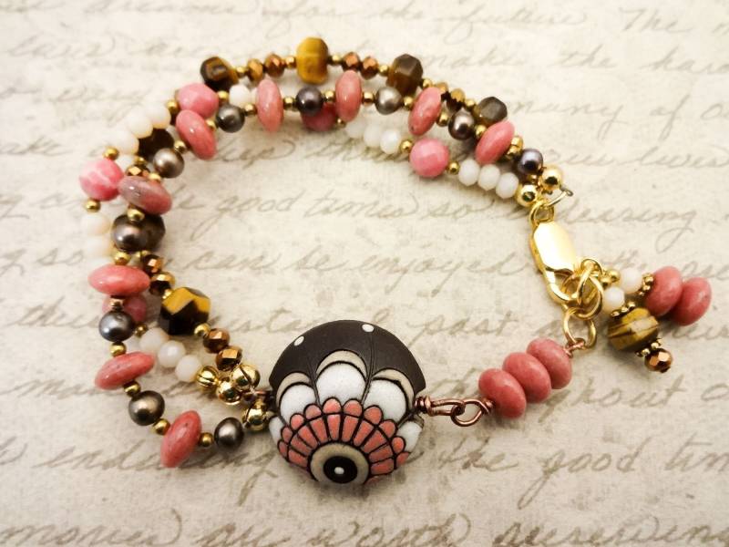 Boho Edelstein Armband Golem Studio Keramik, Tigerauge & Rhodonit Boho Edelstein Armband Golem Studio Keramik, Tigerauge & Rhodonit von StoneWingDesigns