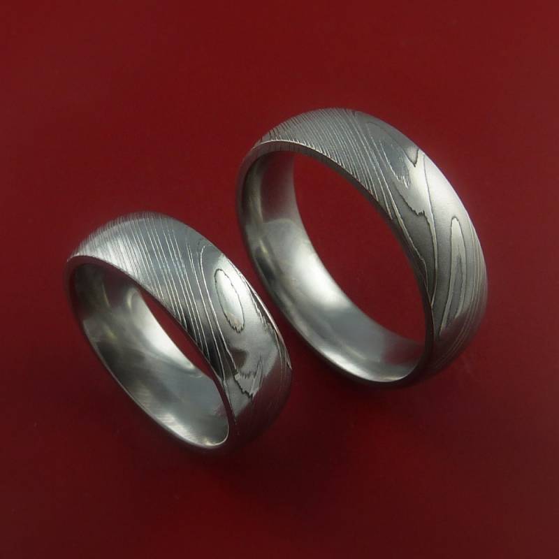 Passende Damaststahl Ring Set Eheringe Echte Handwerkskunst von StonebrookJewelry