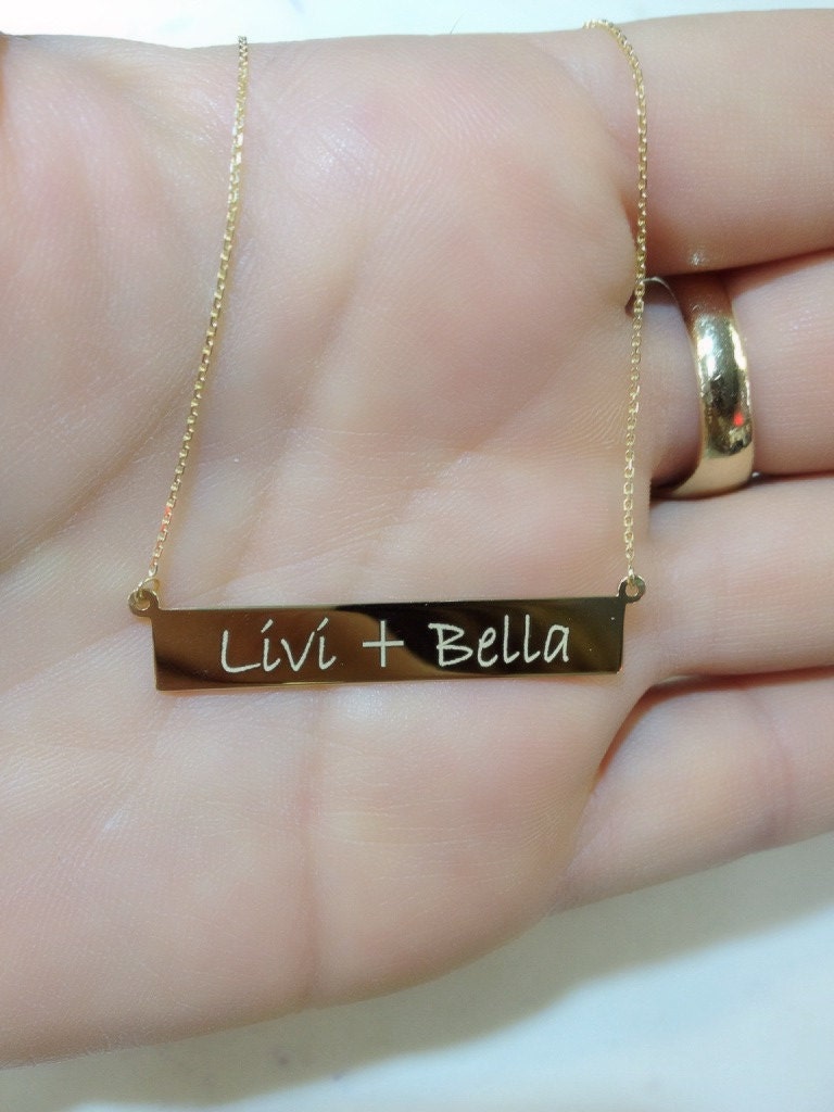 Personalisierte Goldbarren Halskettegeburtstagjahrestagindividuellfeiertaggeschenkpersonalisiertvalentinstagmuttertag Personalisierte Goldbarren Halskettegeburtstagjahrestagindividuellfeiertaggeschenkpersonalisiertvalentinstagmuttertag von StonedLovebySuzy