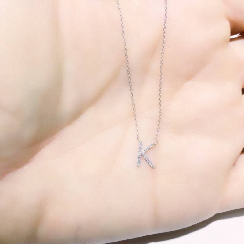 Personalisierte 14K Gold Diamant Initial Halskettegeburtstagjahrestagschulabschlussfreundindividuellgeschenkpersonalisiertvalentinstagmuttertag von StonedLovebySuzy