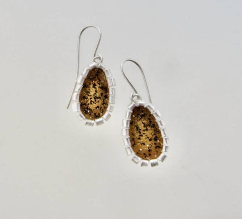 Natürliche Gelbe Und Schwarze Quarz Druse Baumelnde Sterling Silber Ohrringe, Blumenohrringe, Blumenohrringe von StoneyCharms