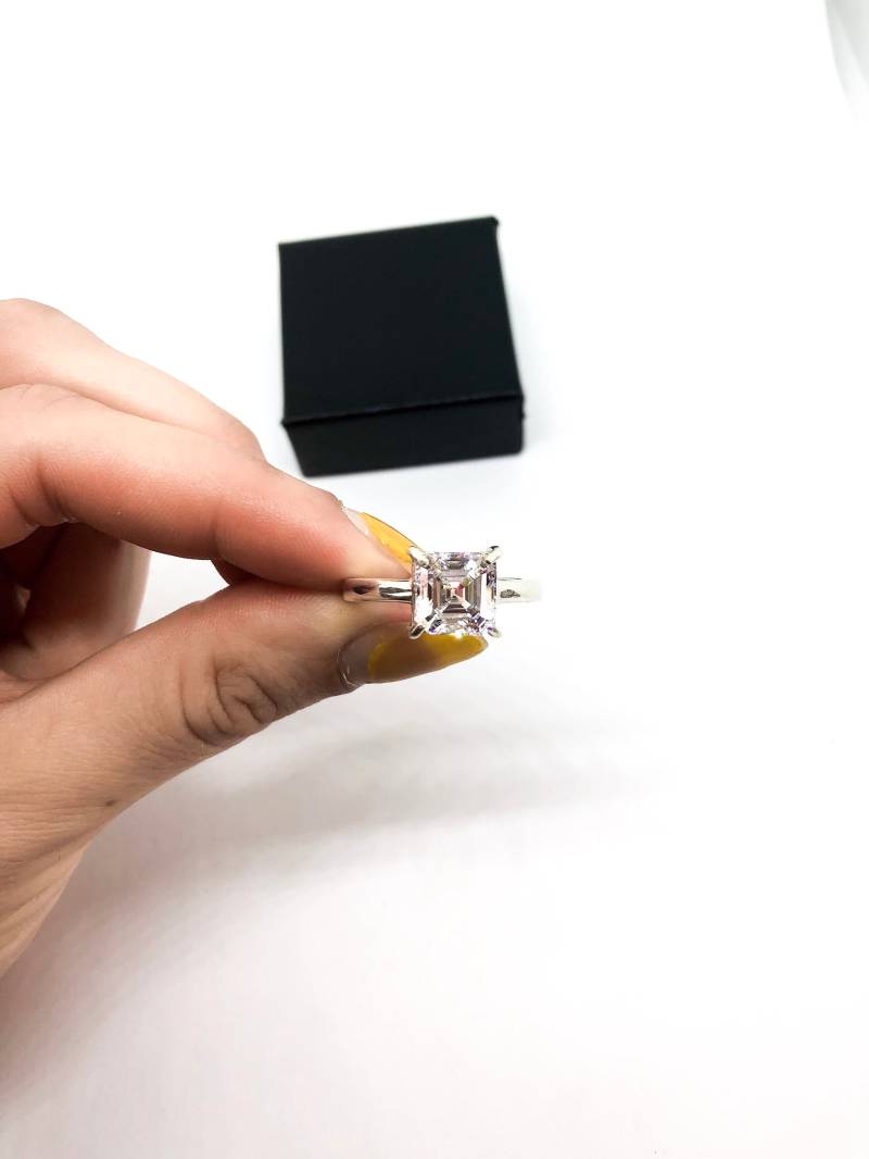 Solitär/Stil Hochzeit Verlobungsring. Sterling Silber Und 8, 5 X Zirkonia Solitär/Stil Hochzeit Verlobungsring. Sterling Silber Und 8, 5 X Zirkonia von StoneyMacgyverCo