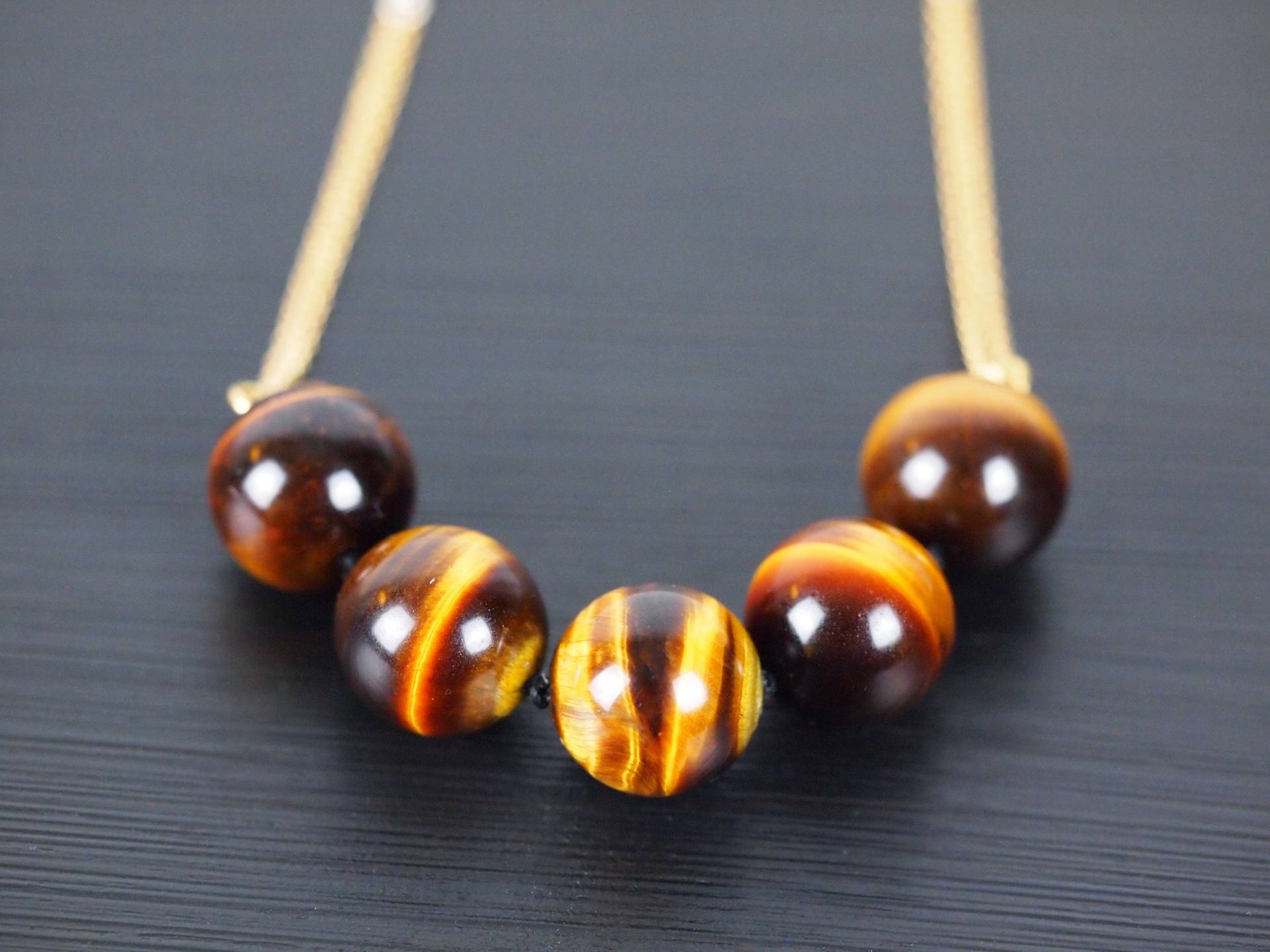 Tigerauge Geknotet Gold Und Silber Halskette von StoopSaleDesigns