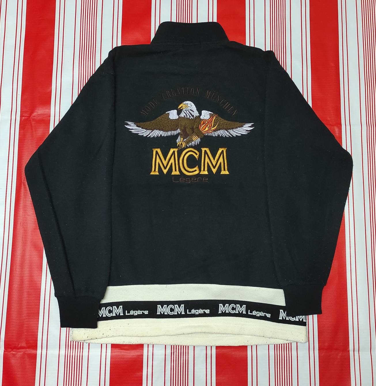 Vintage Mcm Großes Logo Stickerei Pullover Sweatshirt M Männer Größe von StoreAmerican