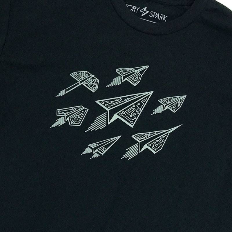 Techy Papierflieger Grafik-T-Shirt Geeky Wissenschaft Geschenk Techy Papierflieger Grafik-T-Shirt Geeky Wissenschaft Geschenk von StorySpark