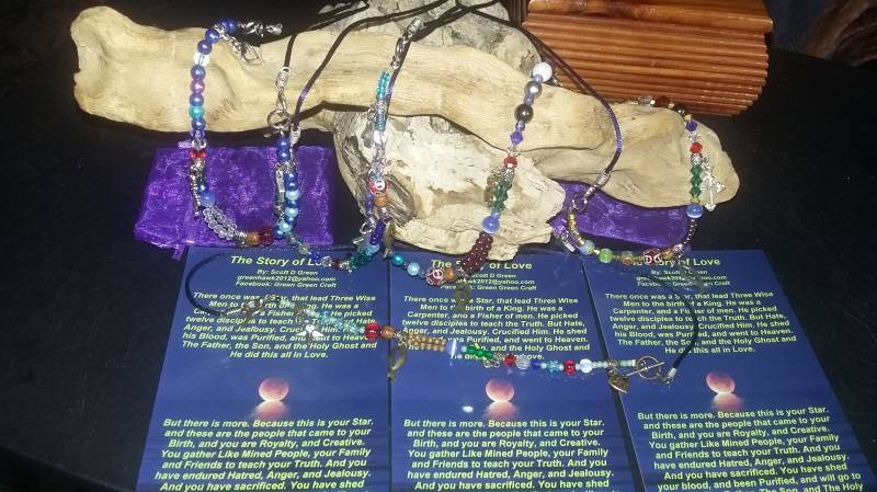 story Of Love Halskette. Erzählt Eurer Familie Und Freunden Seit Generationen Die Geschichte Der Liebe von StoryofLoveCreations