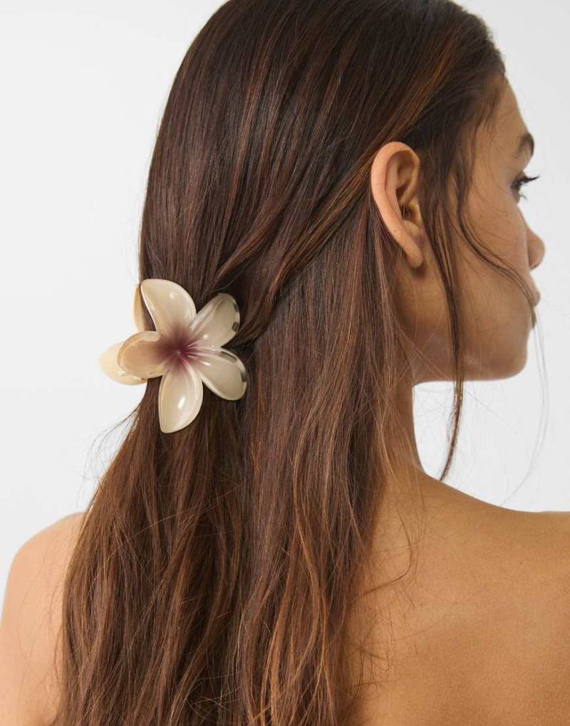 Stradivarius - 3er-Pack Blumen-Haarklammern in Ecru-Weiß von Stradivarius