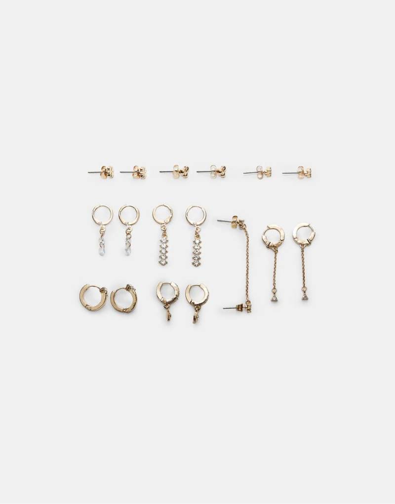 Stradivarius - 9er-Set Creolen und Ohrringe in Gold-Optik mit Schmucksteinen und Kirsch-Design-Gelb von Stradivarius