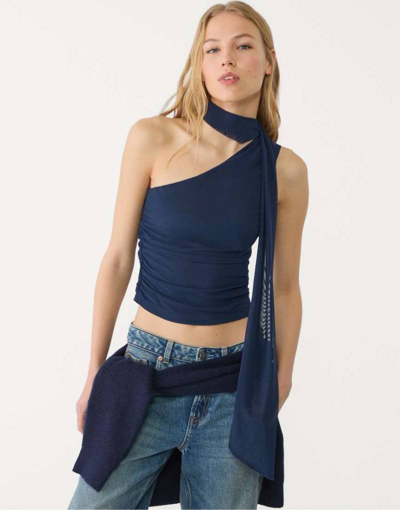 Stradivarius - Asymmetrisches Tüll-Oberteil in Dunkelblau mit Schal-Detail-Marineblau von Stradivarius