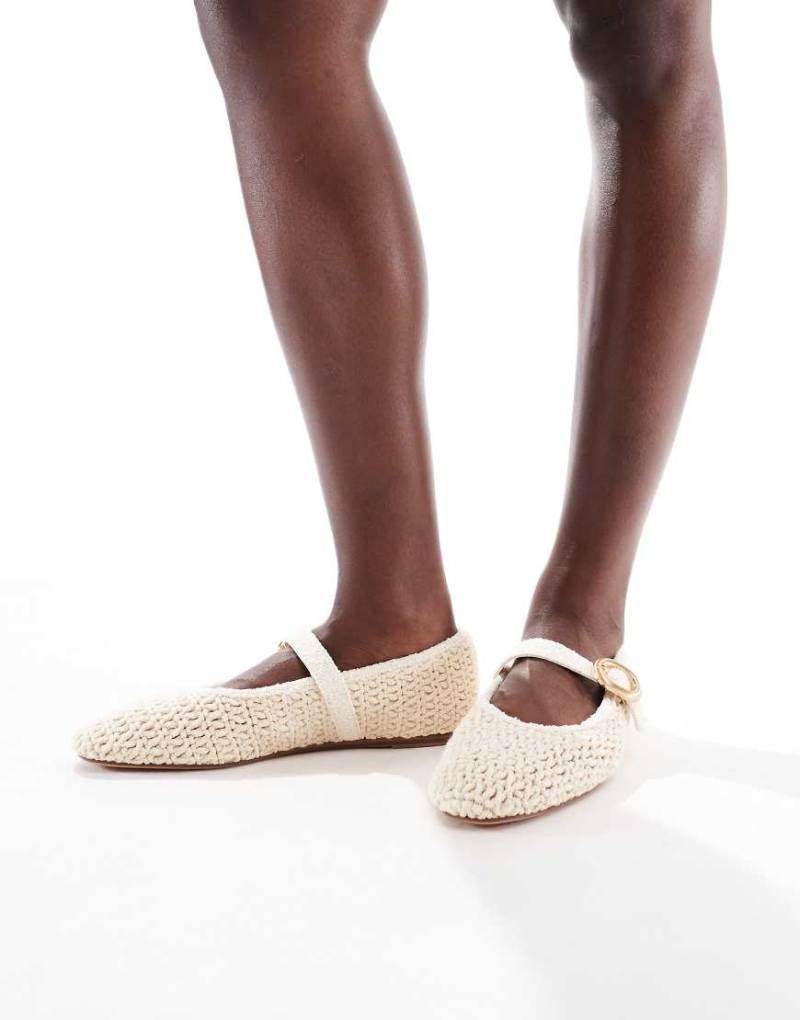 Stradivarius - Ballerinas aus Häkelstrick in Beige-Neutral von Stradivarius