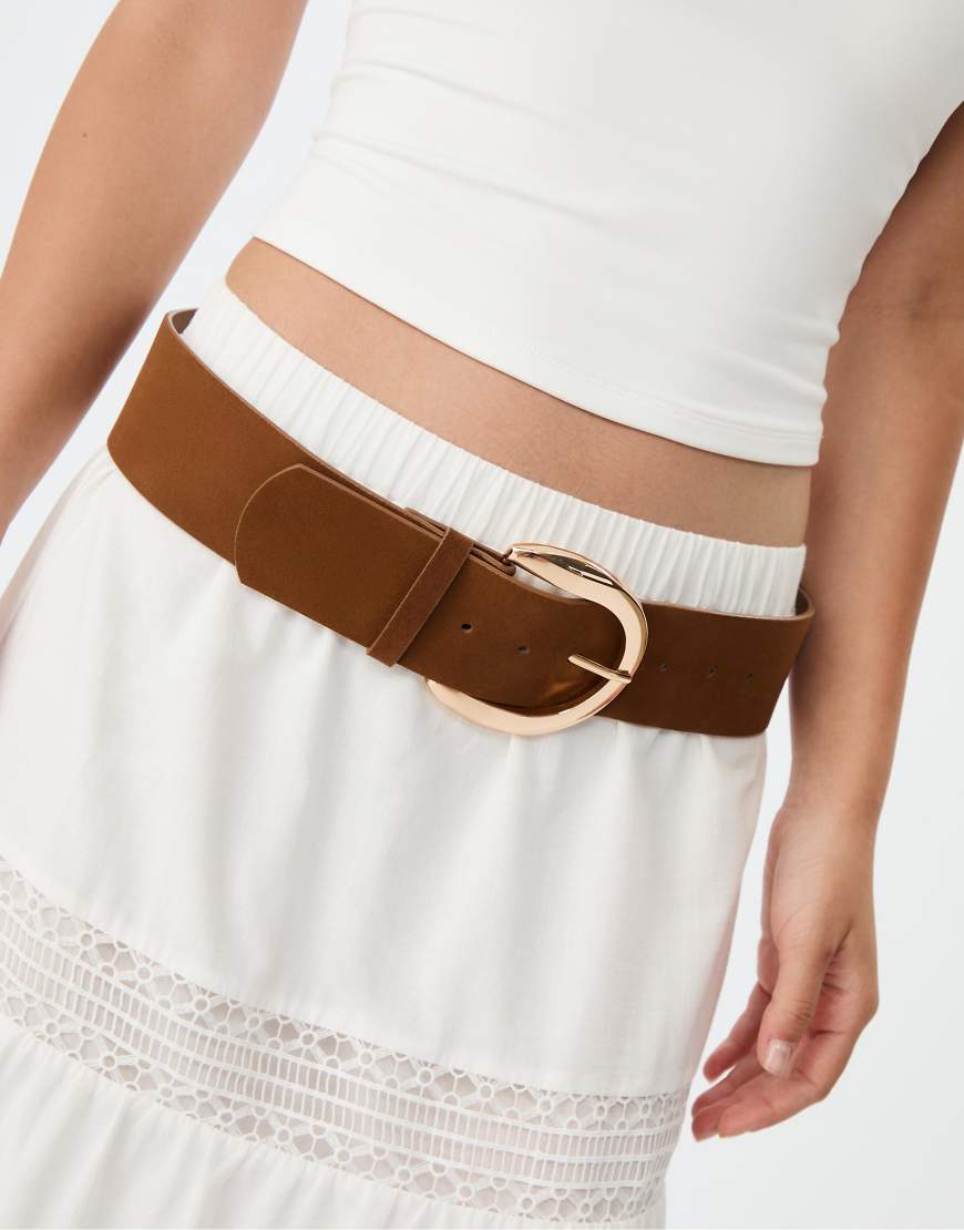 Stradivarius - Breiter Gürtel in Stein mit goldener Schnalle-Weiß Stradivarius - Breiter Gürtel in Stein mit goldener Schnalle-Weiß von Stradivarius