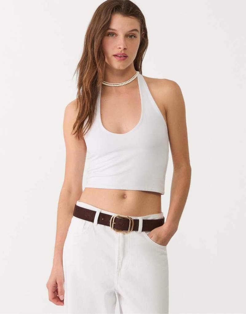 Stradivarius - Cropped Neckholder-Oberteil in Weiß von Stradivarius