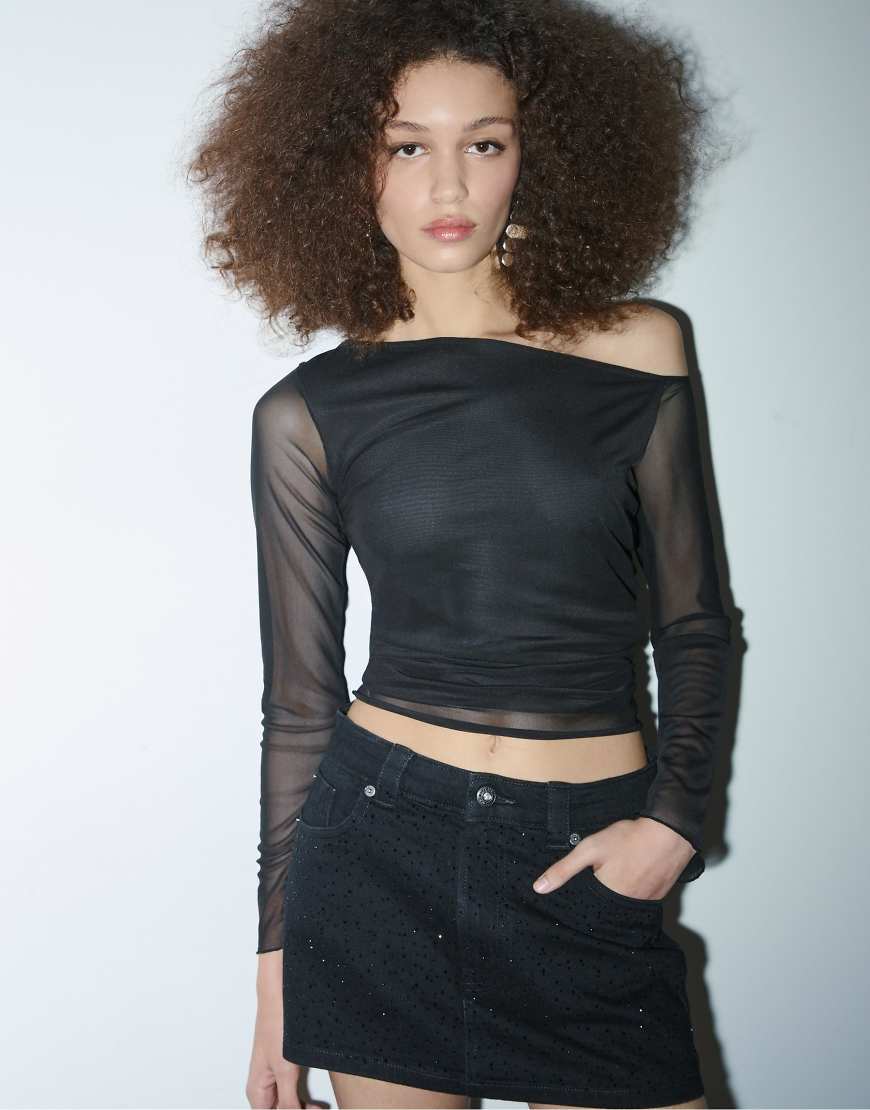 Stradivarius - D62 - Jeans-Skort in schwarzer Denim-Rinse-Waschung mit Strassverzierung von Stradivarius