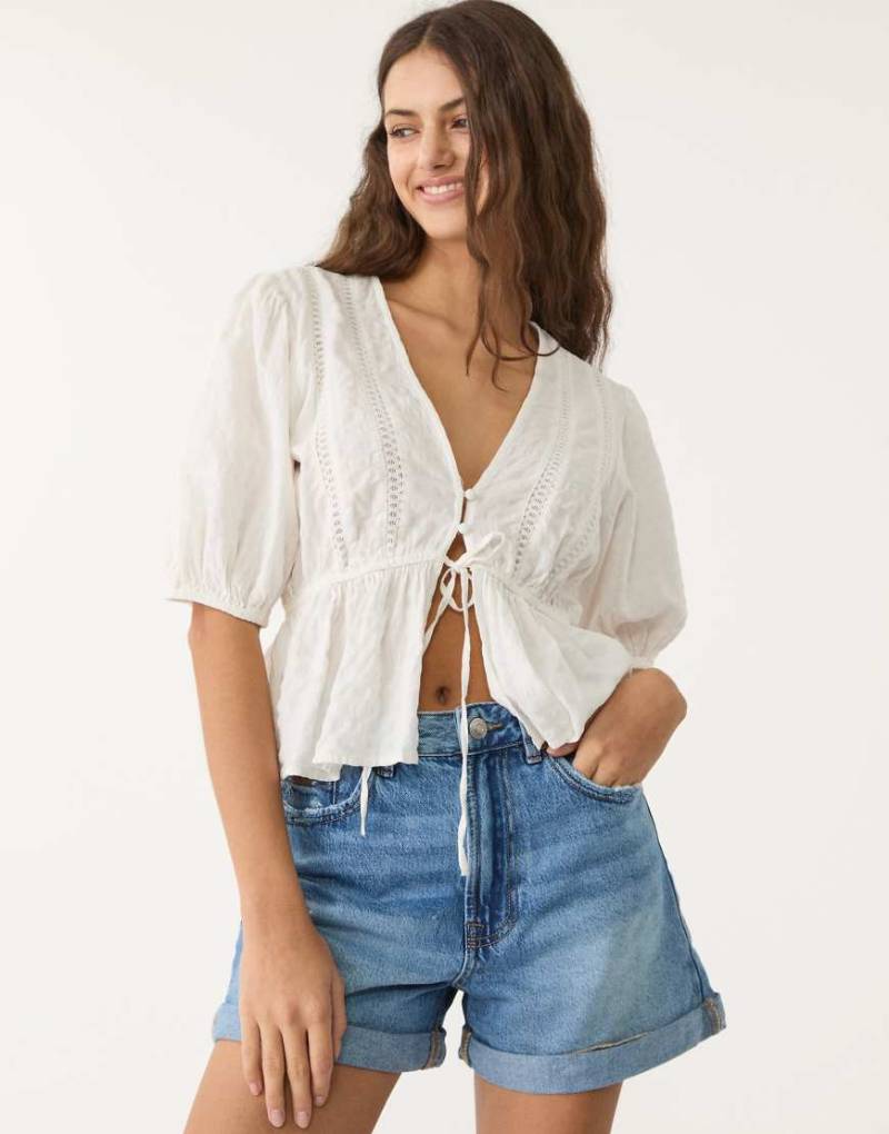 Stradivarius - D83 - Mom-Shorts in Mittelblau von Stradivarius