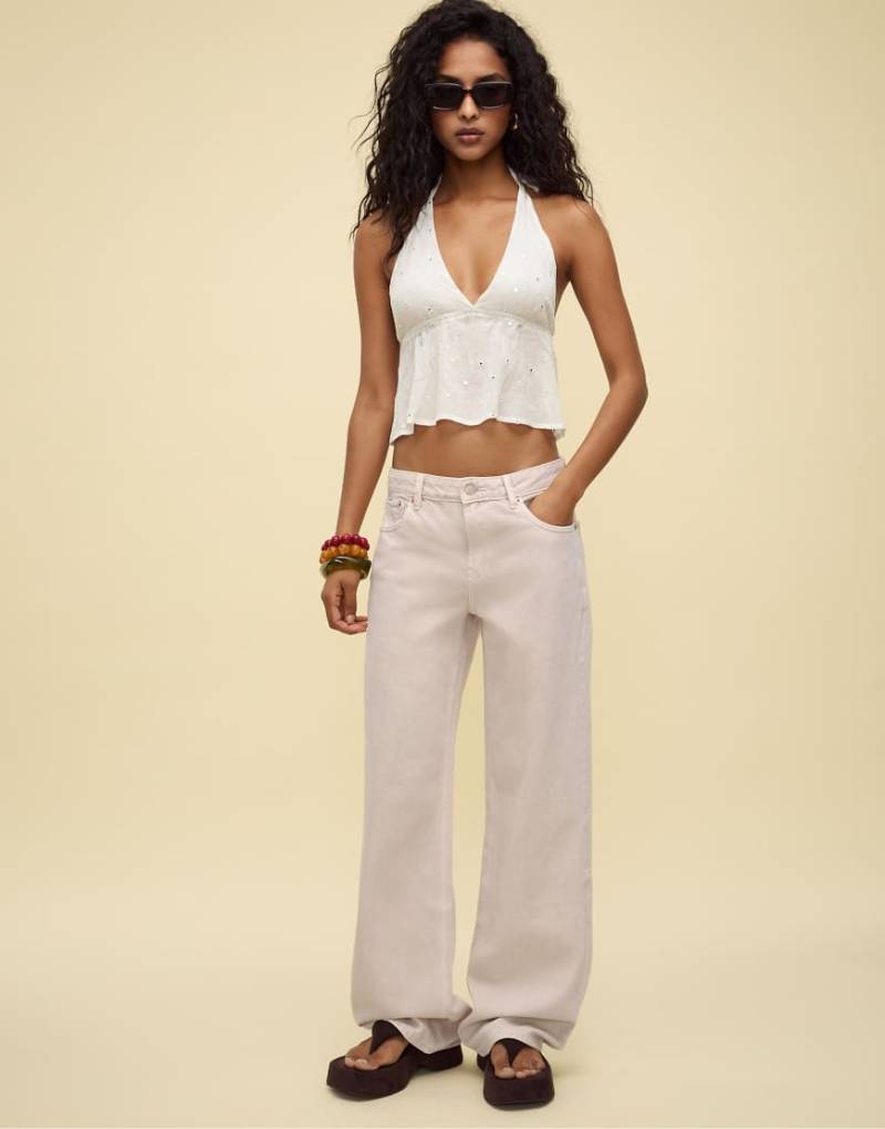 Stradivarius - D91 - Weite Jeans aus Twill in Steinbeige mit niedrigem Bund-Weiß von Stradivarius