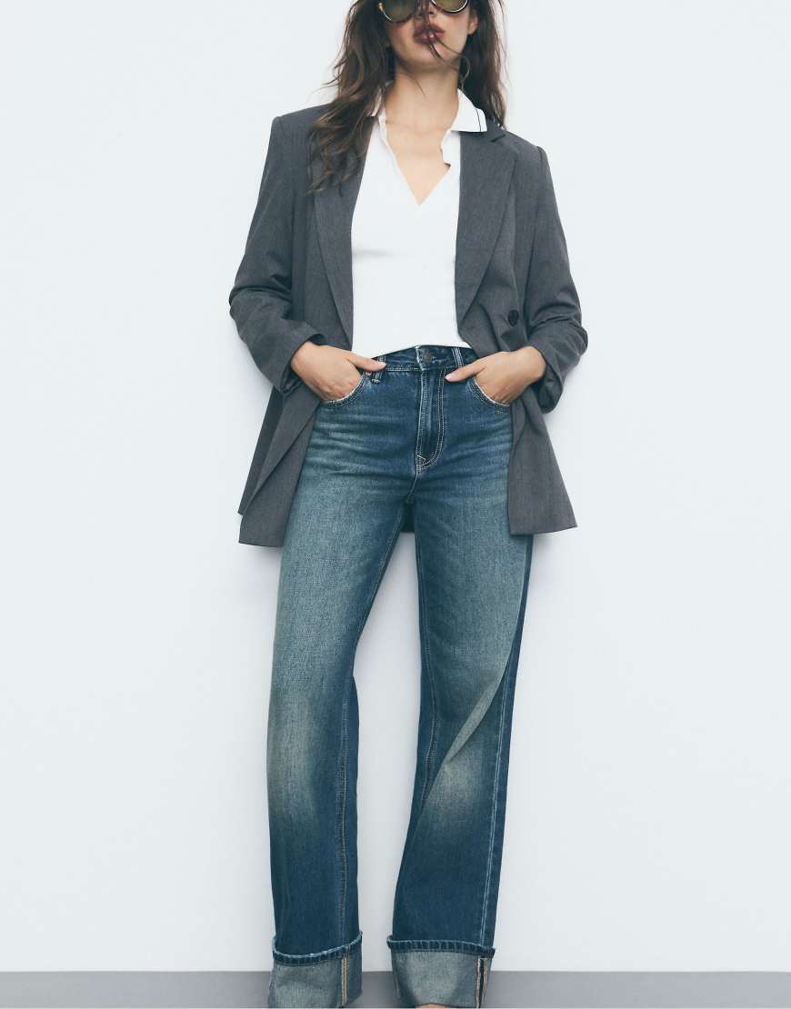 Stradivarius - D92 - Jeans in hellgrauer Denim-Waschung mit weitem Bein und geradem Schnitt von Stradivarius