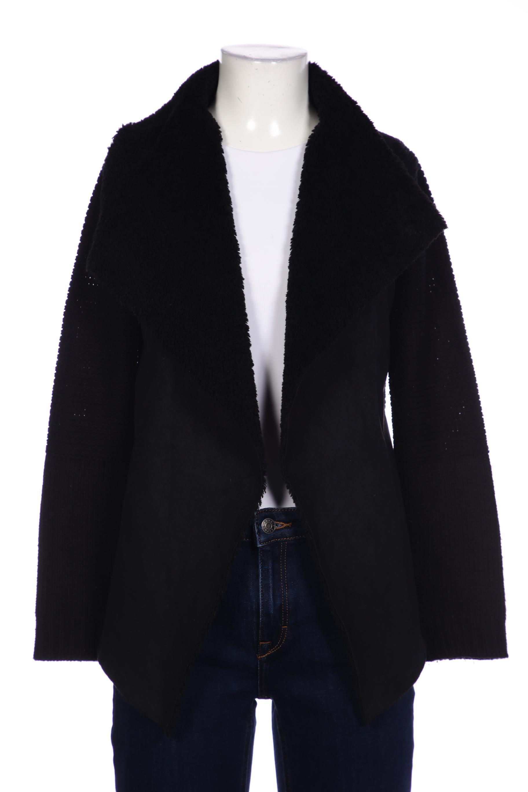 Stradivarius Damen Strickjacke, schwarz von Stradivarius