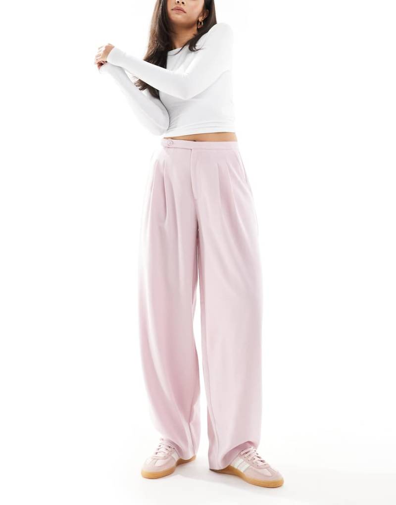 Stradivarius - Elegante Hose in Rosa mit Ballonschnitt Stradivarius - Elegante Hose in Rosa mit Ballonschnitt von Stradivarius