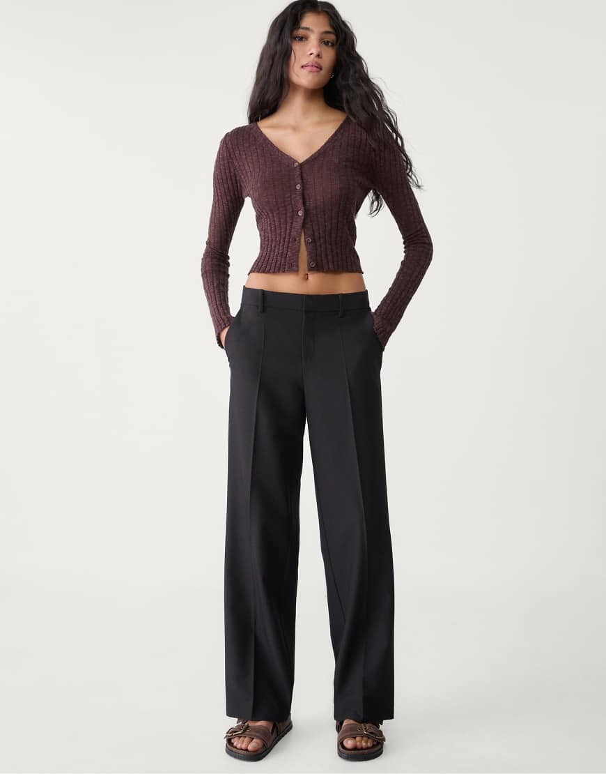 Stradivarius - Elegante Hose in Schwarz mit Taschen von Stradivarius