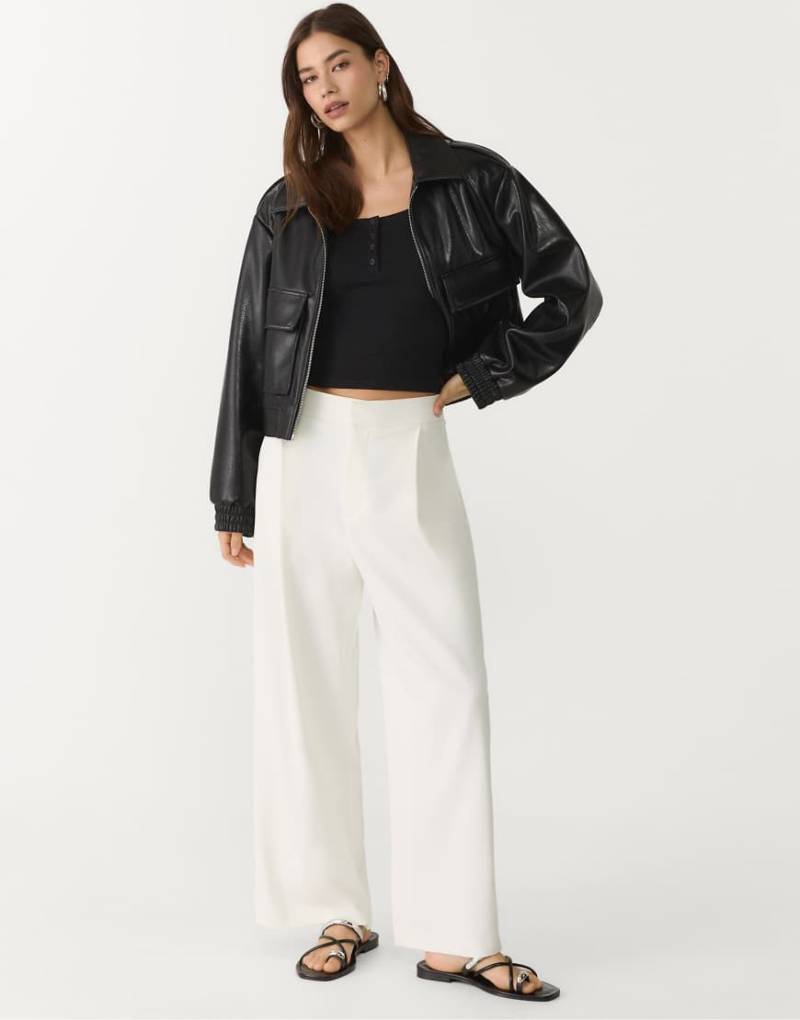 Stradivarius - Eleganter Hosenrock in Ecru mit Abnähern-Weiß von Stradivarius