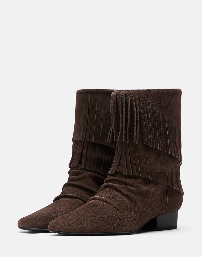 Stradivarius - Flache Stiefeletten aus Leder in Braun mit Fransen-Brown von Stradivarius