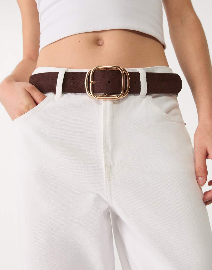 Stradivarius - Gürtel in Braun mit goldfarbener Schnalle im Lagen-Look von Stradivarius