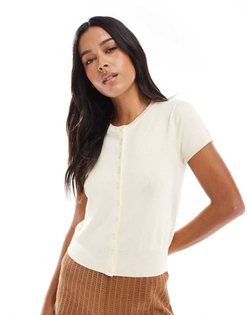 Stradivarius - Kurzärmlige Strickjacke in Gelb von Stradivarius