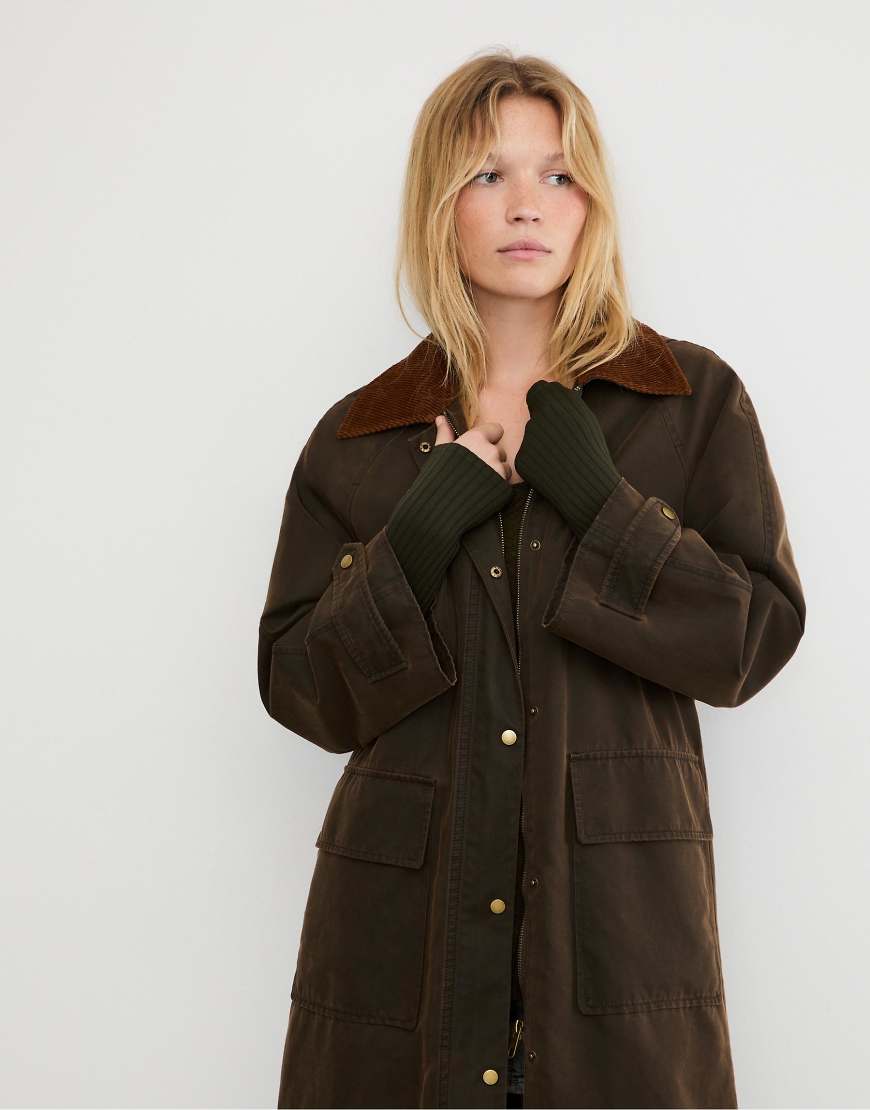 Stradivarius - Langer gewachster Parka in Braun mit abnehmbarer Kapuze-Brown Stradivarius - Langer gewachster Parka in Braun mit abnehmbarer Kapuze-Brown von Stradivarius