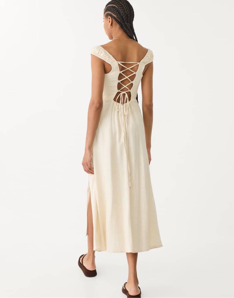 Stradivarius - Leinenmix-Maxikleid in Steinbeige mit überkreuzter Rückseite-Weiß von Stradivarius