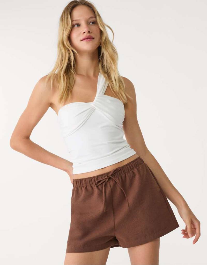 Stradivarius - Lockere Shorts in Braun mit elastischem Bund von Stradivarius