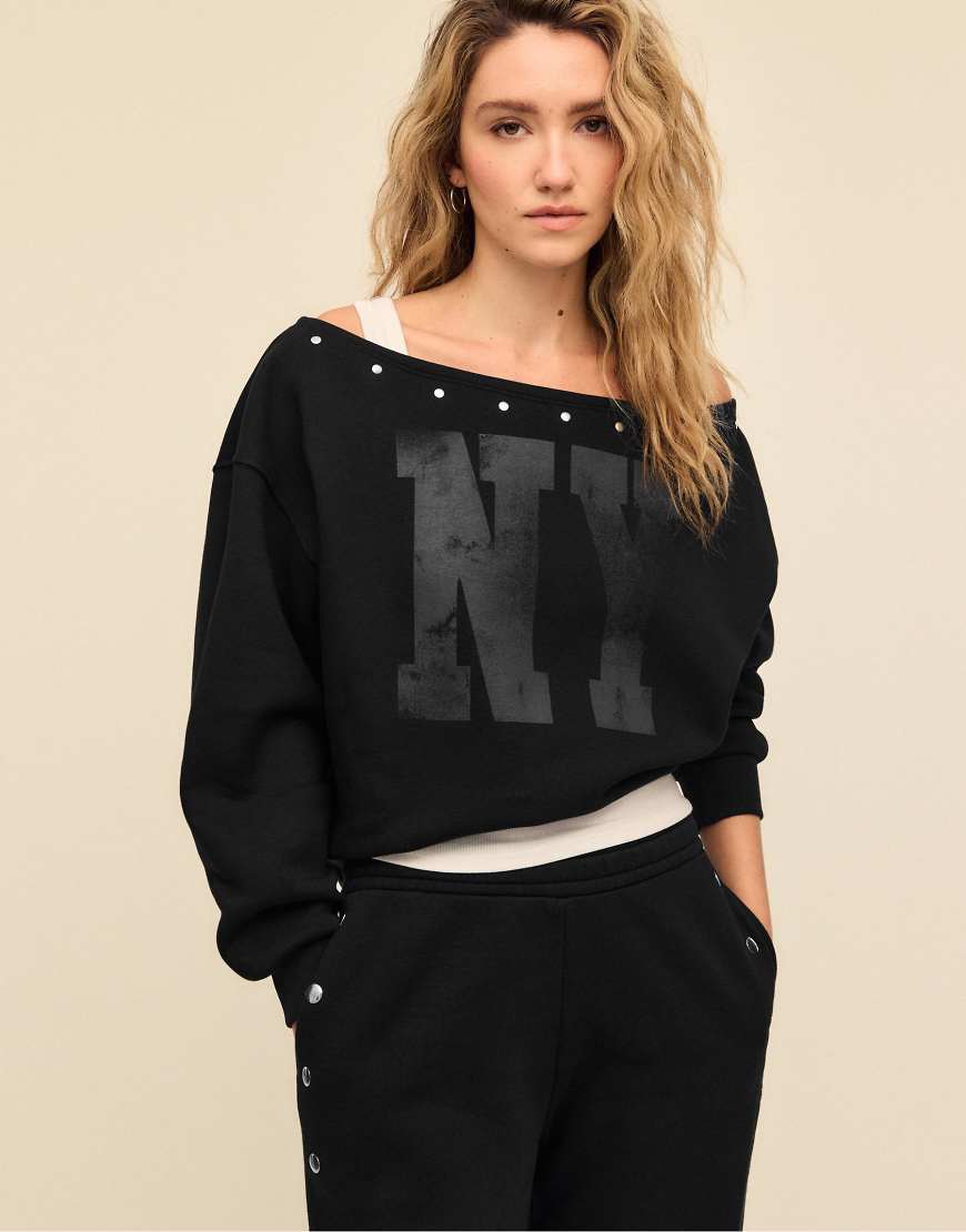 Stradivarius - Mit Nieten besetztes Sweatshirt in Schwarz von Stradivarius