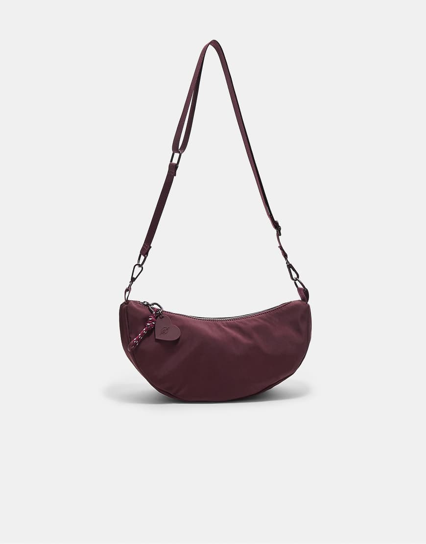 Stradivarius - Moon Bag zum Umhängen aus Stoff in Burgunderrot von Stradivarius