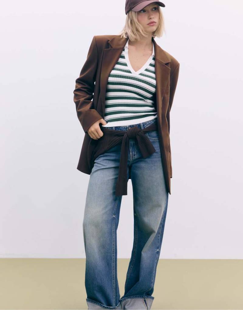 Stradivarius - Oversize-Blazer in Braun-Brown von Stradivarius