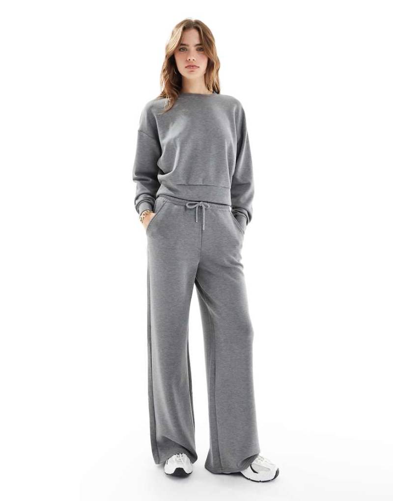 Stradivarius - Palazzo-Hose in Dunkelgrau mit weicher Haptik von Stradivarius