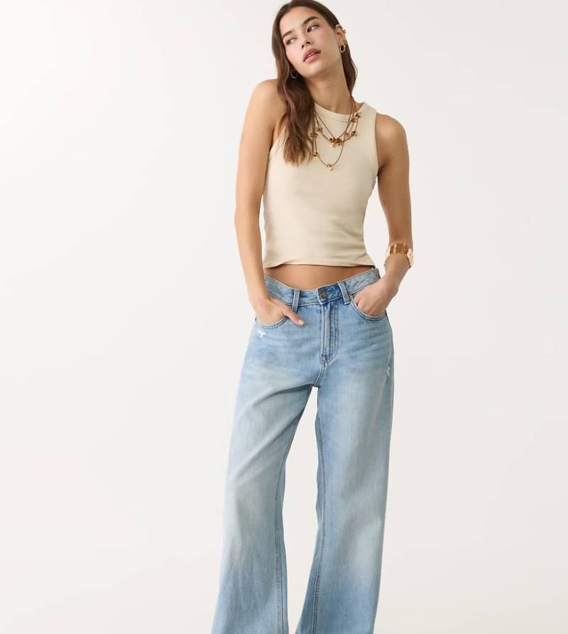 Stradivarius Petite - D92 - Gerade geschnittene Jeans in Hellblau mit weitem Bein von Stradivarius