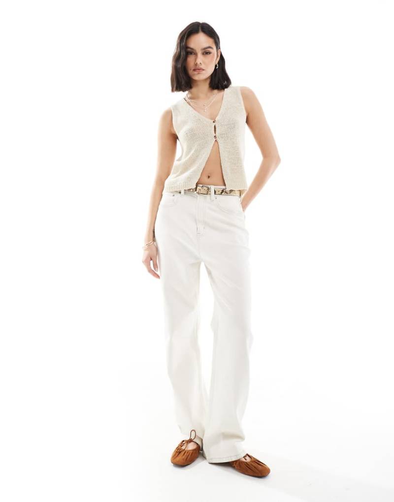 Stradivarius - STR - Rustikale Strickweste in Ecru-Neutral von Stradivarius