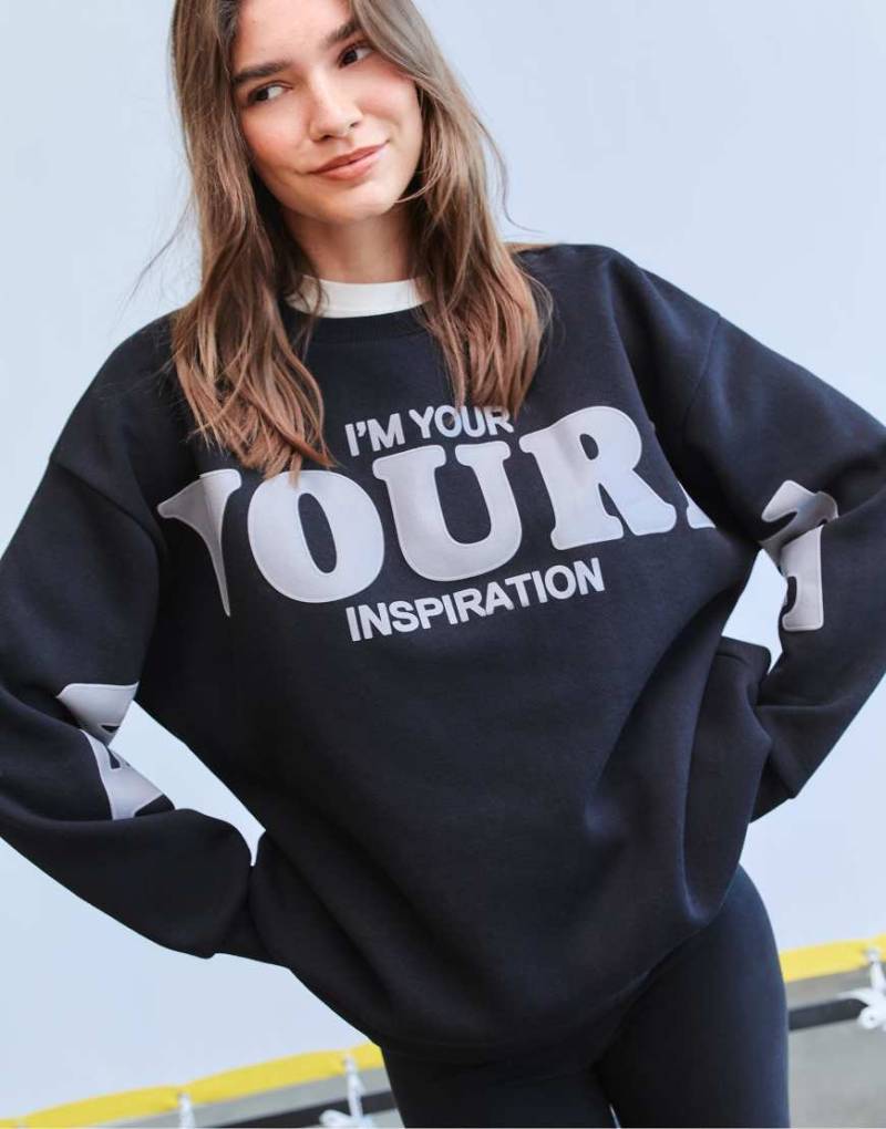 Stradivarius - Smile - Oversize-Sweatshirt in Schwarz mit Aufdruck von Stradivarius