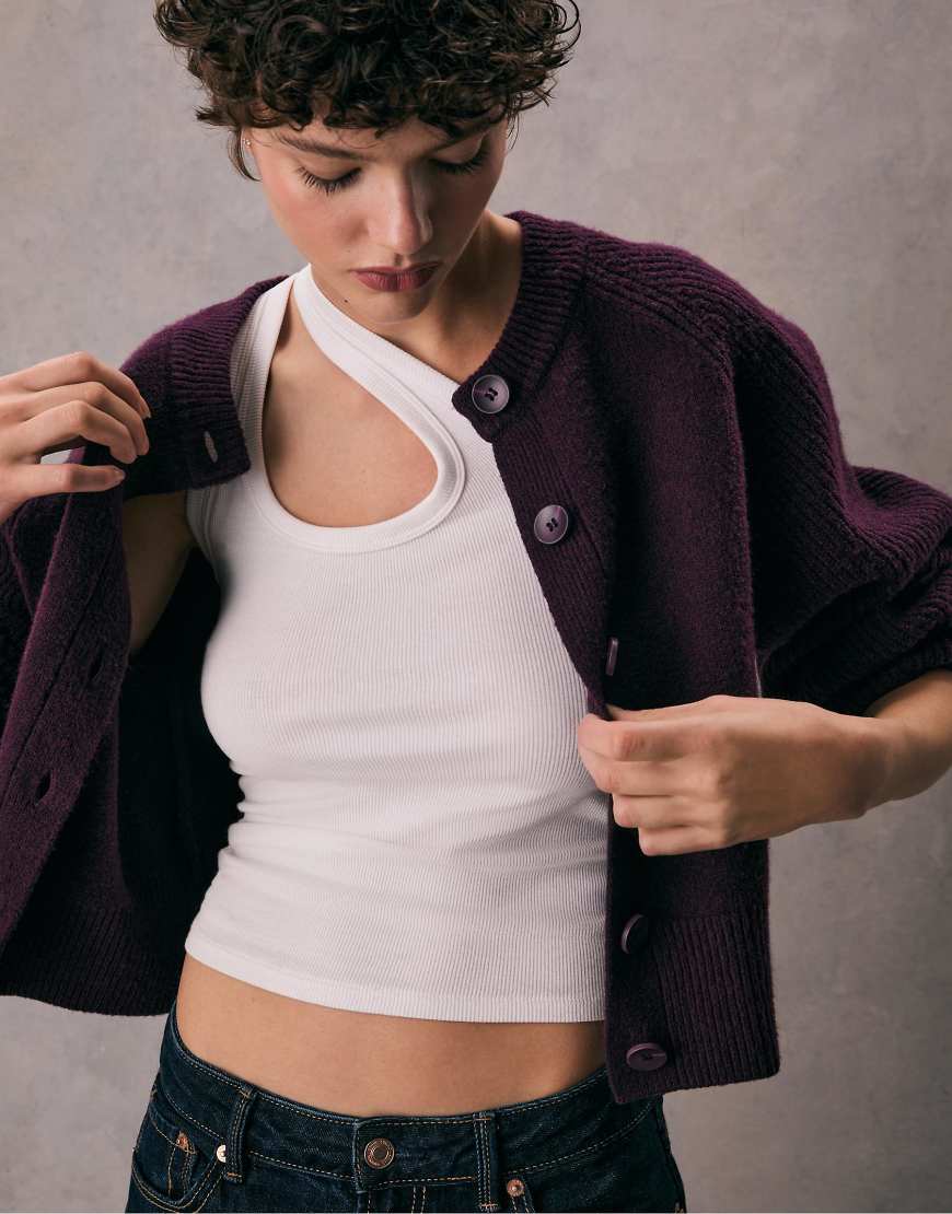 Stradivarius - Strickjacke in Aubergine mit Knopfleiste-Lila von Stradivarius