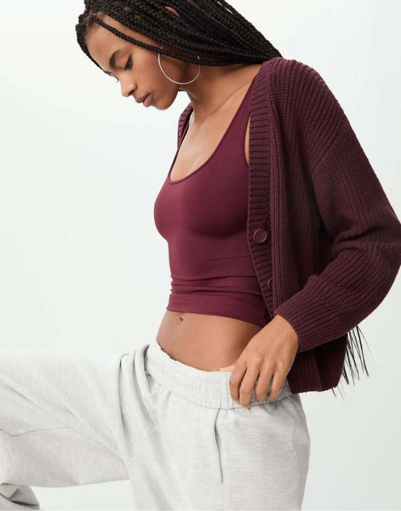 Stradivarius - Strickjacke in Rot mit Knopfleiste von Stradivarius