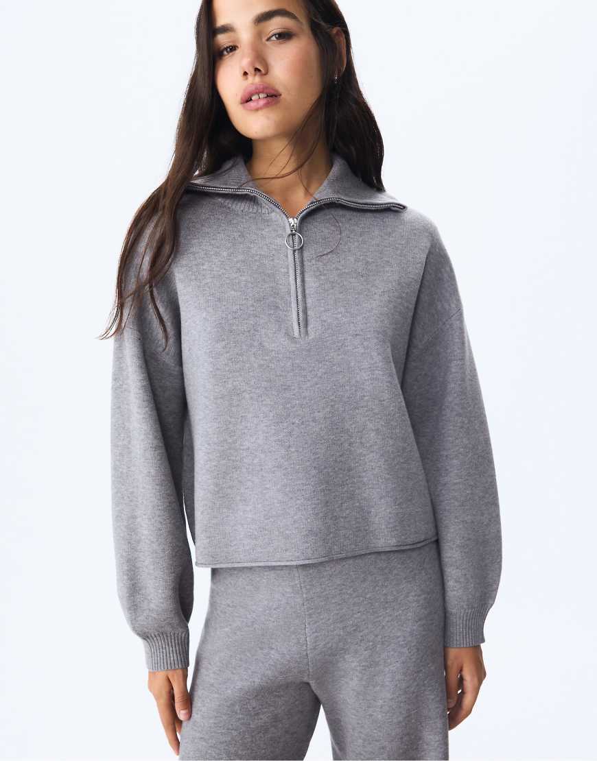 Stradivarius - Strickpullover in Dunkelgrau mit Reißverschluss von Stradivarius