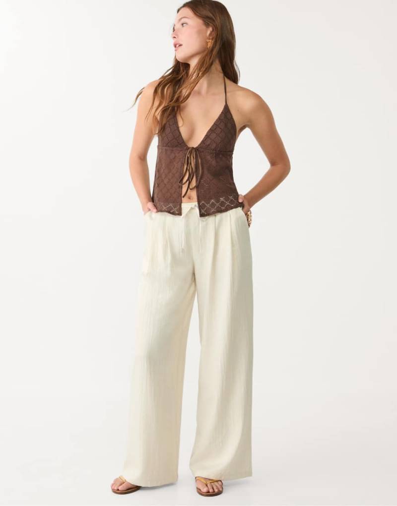 Stradivarius - Strukturierte Hose in Vanille mit Kordelzug-Weiß von Stradivarius