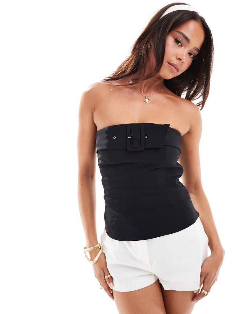 Stradivarius - Trägerloses Oberteil in Schwarz mit Schnallendetail von Stradivarius