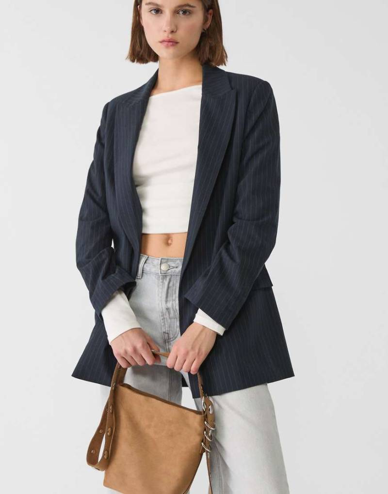 Stradivarius - Umhängetasche in Beige aus Wildlederimitat mit Tragegurt-Neutral von Stradivarius