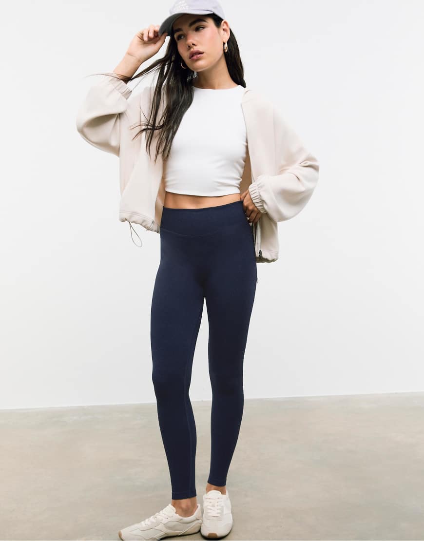 Stradivarius - Weiche, figurformende Leggings in Marineblau mit hohem Bund von Stradivarius