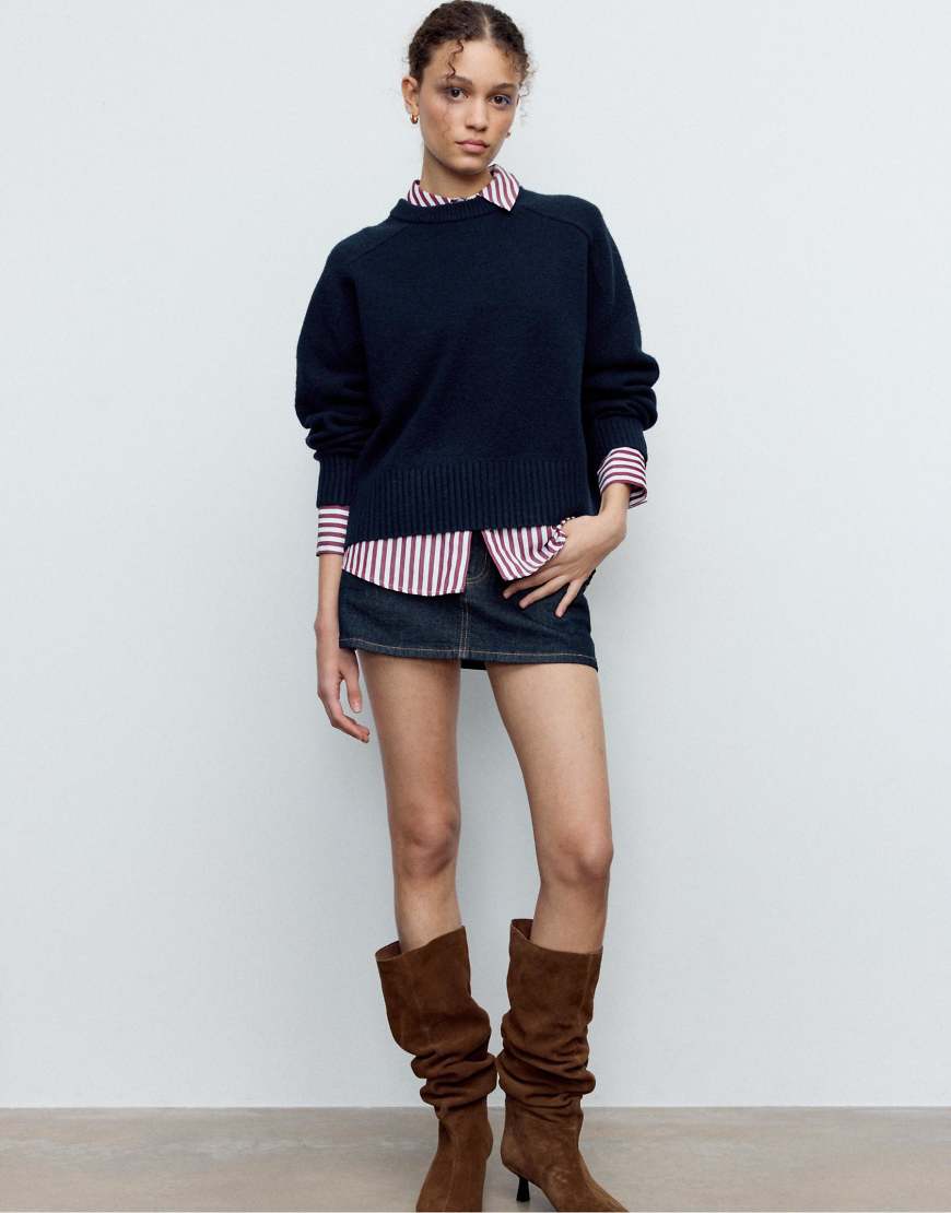 Stradivarius - Weicher Basic-Strickpullover in Dunkelblau-Marineblau von Stradivarius