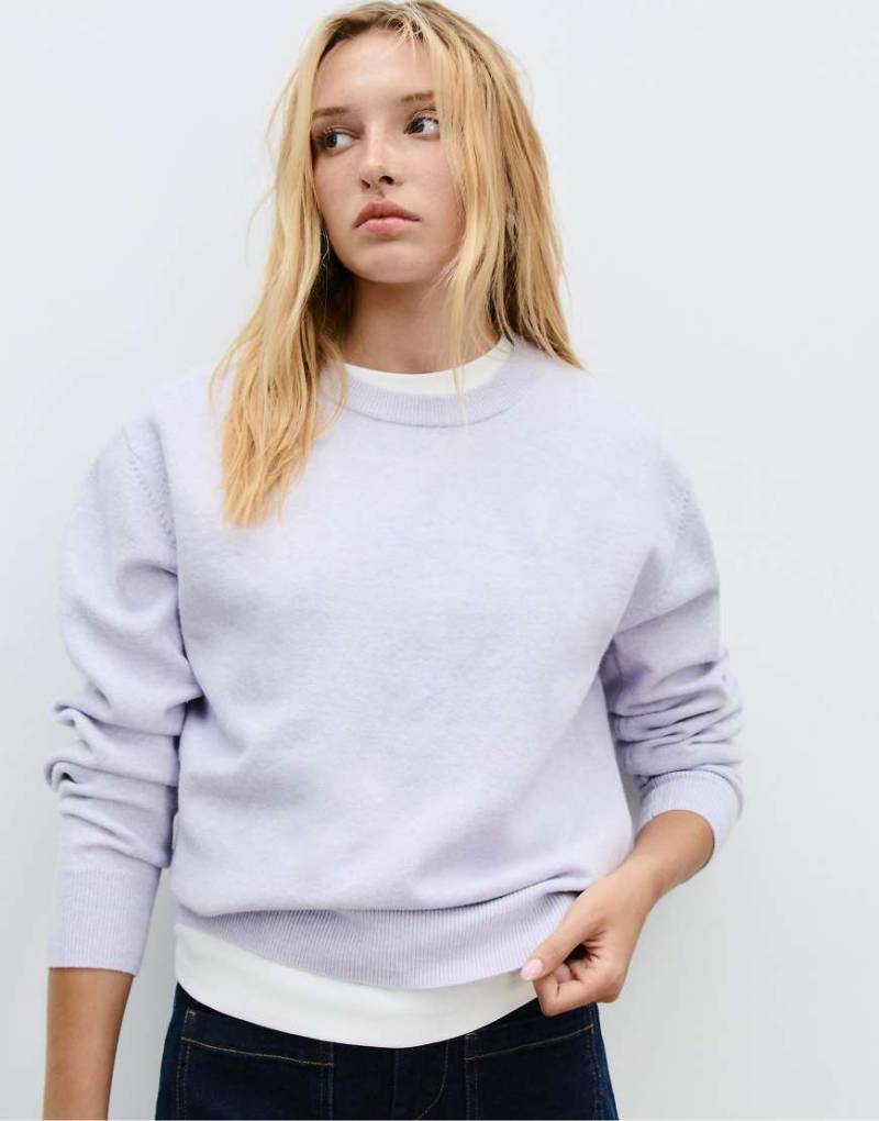 Stradivarius - Weicher Basic-Strickpullover in Flieder-Lila von Stradivarius