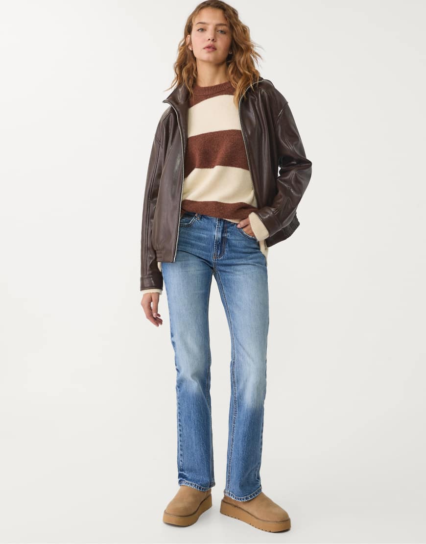 Stradivarius - Weicher Strickpullover in Braun-Brown von Stradivarius