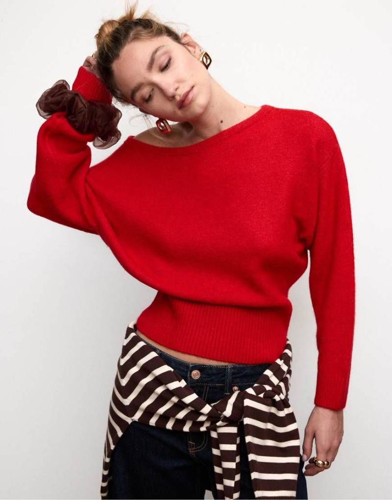 Stradivarius - Weicher Strickpullover in Rot mit U-Boot-Ausschnitt von Stradivarius